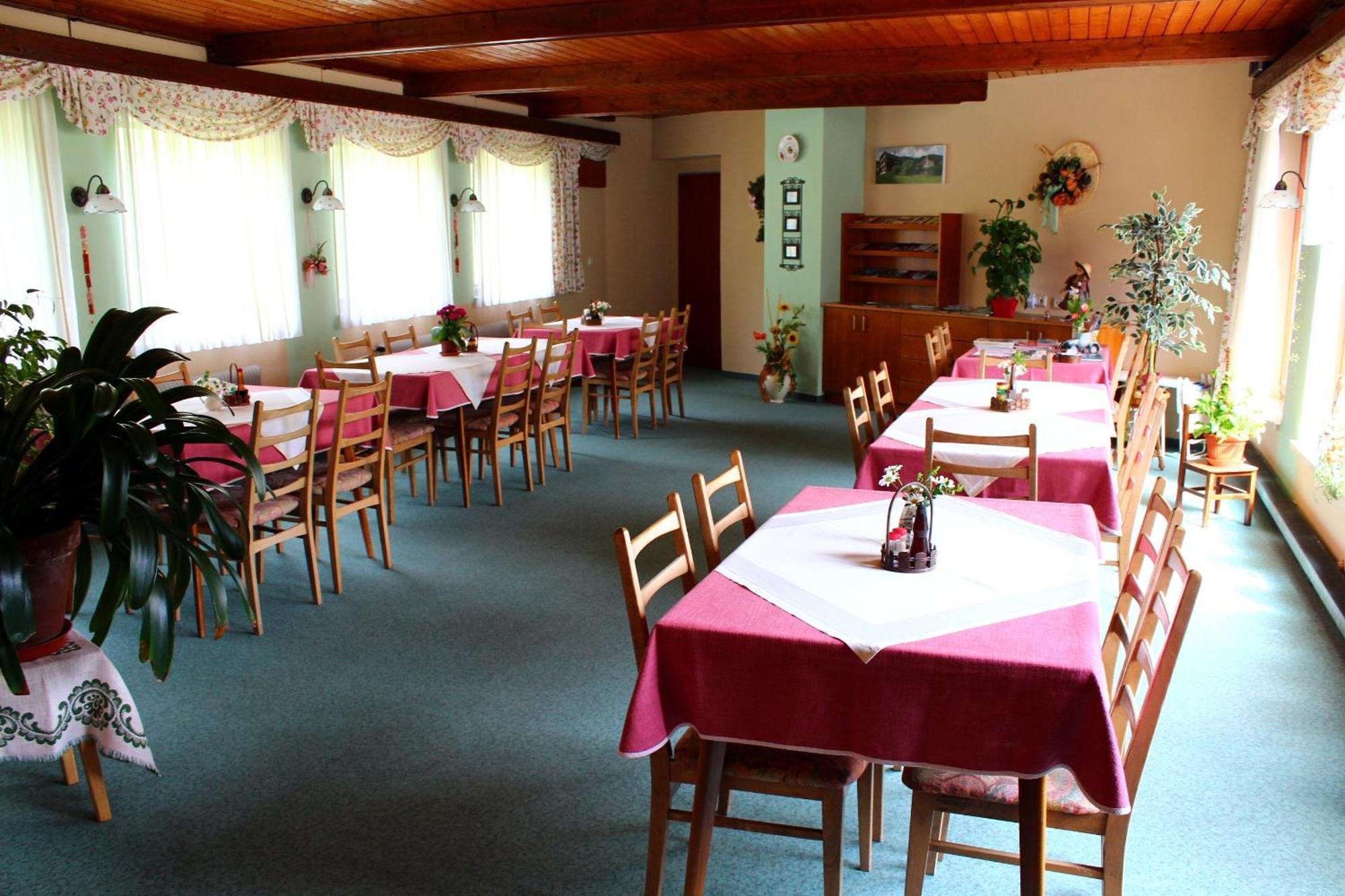 Pension & Ferienwohnung Sonnleiten Гнезау Экстерьер фото