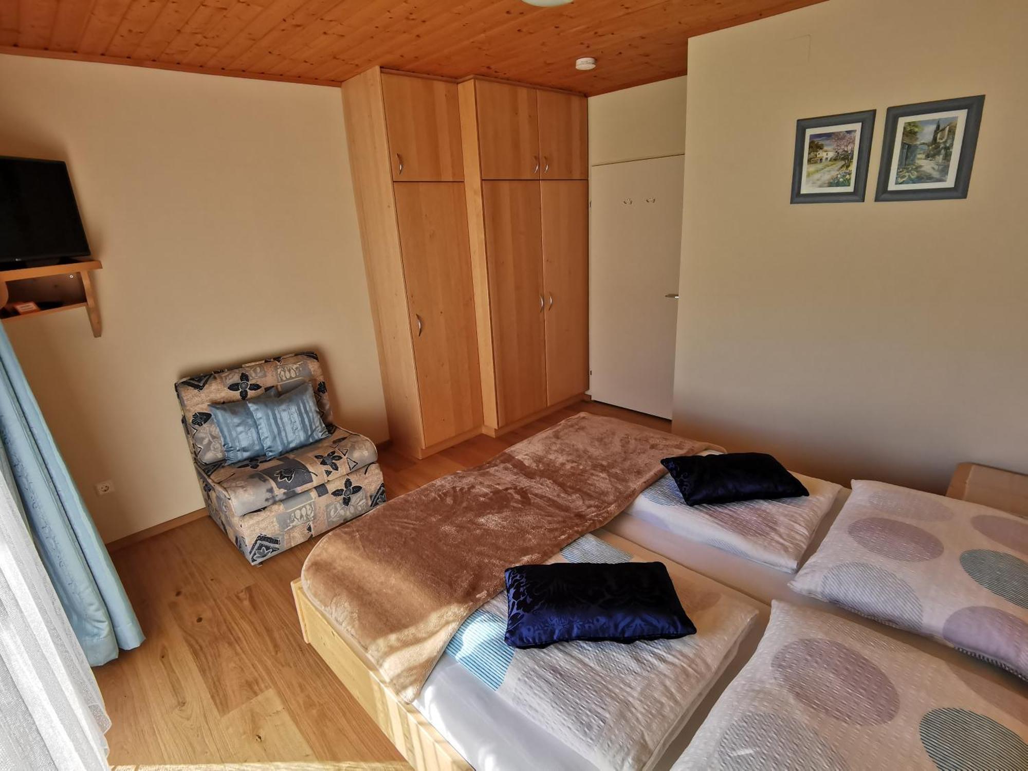 Pension & Ferienwohnung Sonnleiten Гнезау Экстерьер фото